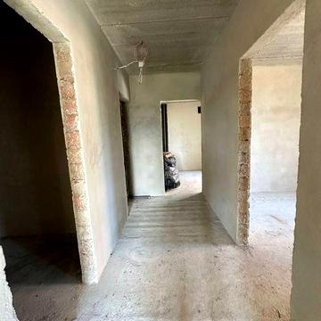 3 кімнатна в Опришівській Слободі, 700дол