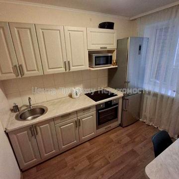 У продажі 1-к квартира по вул. А. Антоновича, 152