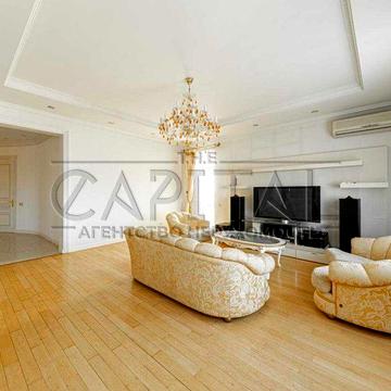 Продаж вишукана, простора 3-кімнатна квартира Либідська