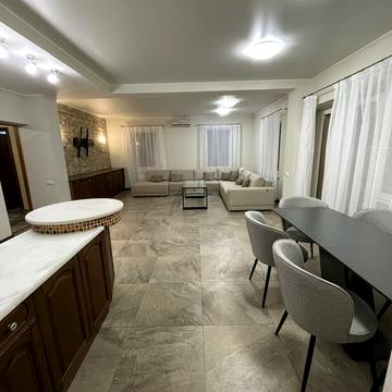 Краснокутська вул.