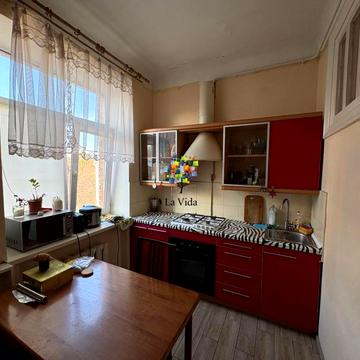 Золотоворітська вул., 2-А