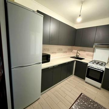 Мілютенка вул., 44-Б