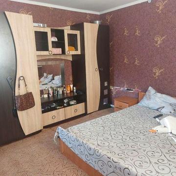 Здам в оренду півбудинку/будинок