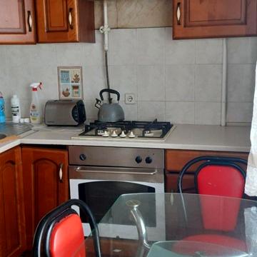 Жоліо Кюрі вул., 52