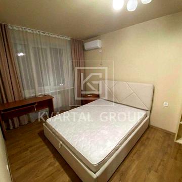 Продам 1к квартиру 39м2-ВЕЛИКА кухня та гардеробна-Центральний Парк!