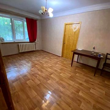 Продам квартиру центр міста