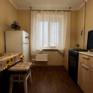 Без коміссії! 1-к пер.Чугуєвський 19-А можна з хатніми тваринками