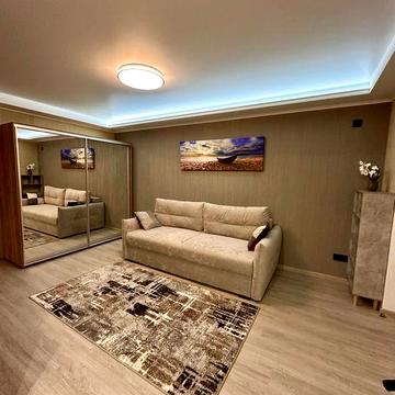 Сдам однокомнатную квартиру/ВТОРОЙ ЭТАЖ /ПЕРВАЯ СДАЧА