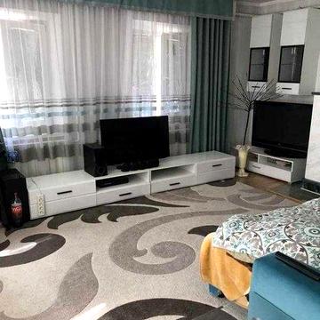 Шикарний великий будинок з ремонтом в передмісті Одеси. р9