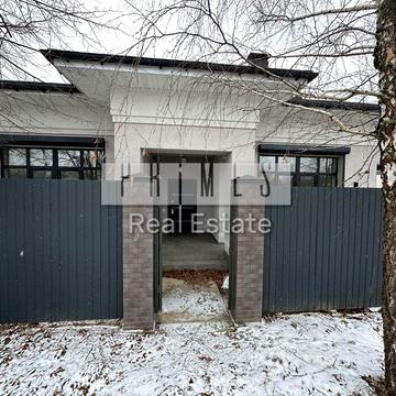 Володимирська вул.