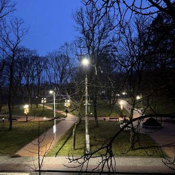 Оренда 2х кімнатної квартири в центрі (Вал)