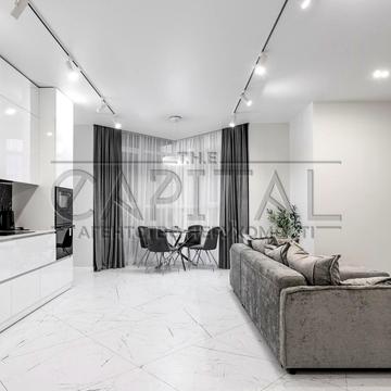 Андрія Верхогляда вул. (Михайла Драгомирова), 14-А