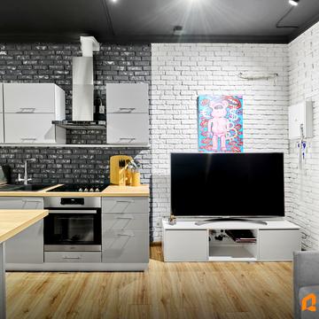 Академіка Лебедєва вул., 1