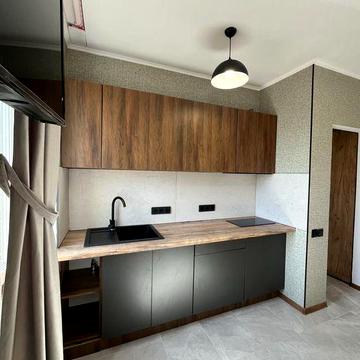 НАЙДЕШЕВША квартира-студія з ремонтом! Без комісії!