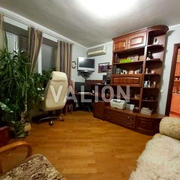 Продаю 3 к квартиру в Голосіївському районі на вул. Лобановського, 128