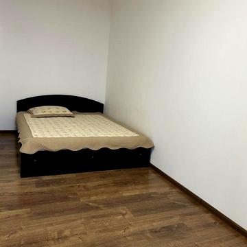 Ярослава Гашека бульв., 20