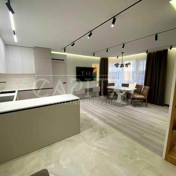 Золотоустівська вул., 25