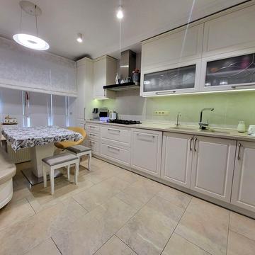 Володимира Антоновича вул. (Свердлова), 36а, 36б, 36д, 36к, 36м