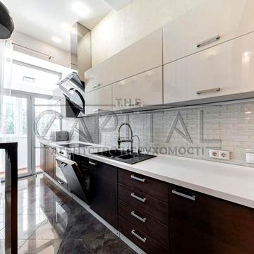 Продаж 2к квартири, вул. Велика Васильківська, Центр, Шевченківський