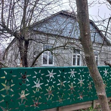 Люботин Продам кирпичный дом  65 кв.м 15мин центр