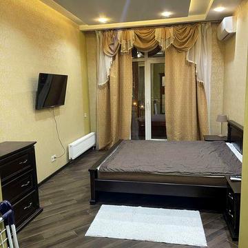 8 жемчуна Аркадия Франзуский