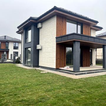 Грушева вул.