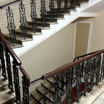 Соборна пл., 1