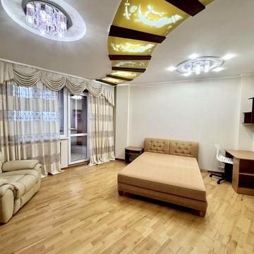 Продам 2-комнатную квартиру в центре набережная ЖК Героев небесной сотни