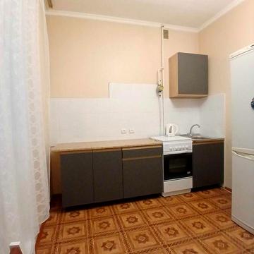 Центр міста вул Грушевського здам затишну 1 к квартиру гарний стан ГАЗ