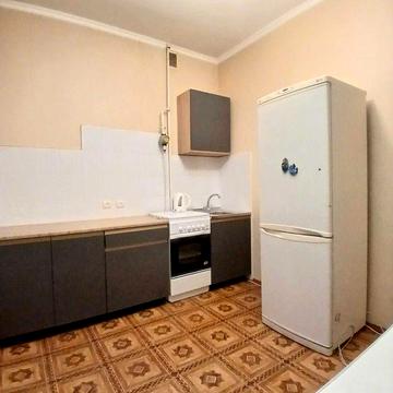 Центр міста вул Грушевського здам затишну 1 к квартиру гарний стан ГАЗ