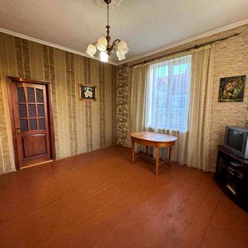 Продаж 3-х кімнатної квартири, будинкового типу + земля, м. Дрогобич!