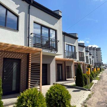 Продаж готового до ремонту котеджу! Гараж, власна земля, право власн