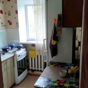 Продам однокімнатну квартиру.