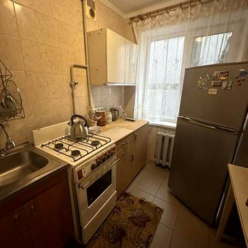 Сдам 2 кімнатну квартиру на Попова