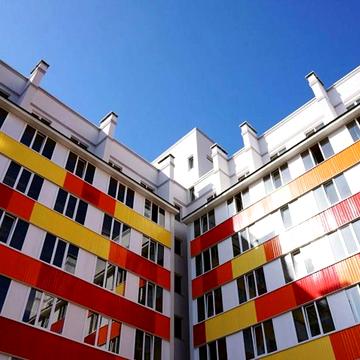 Однокімнатна квартира біля метро Олексіївська!