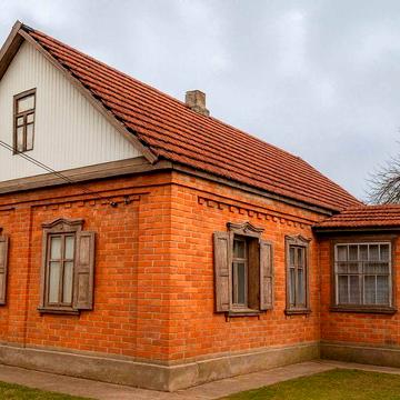 Будинок біля Річки. 25 Соток Приватизовано! Чорнозем! с. Заворскла.