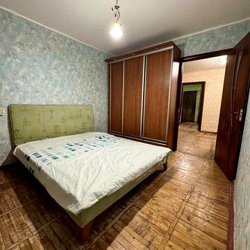 Довгострокова оренда Крюків 3х кімнатна