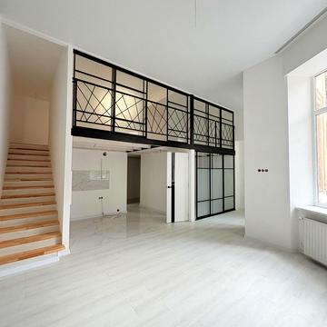 Гетьмана Петра Дорошенка вул. (), 40