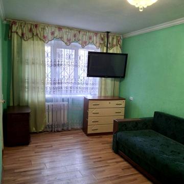 Академіка Корольова вул., 10-В