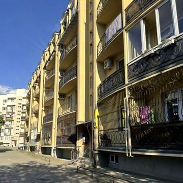 Продаж 1-кімнатної новобудови в квартирі з газом на вул. Климпуша ЖК Климпуша