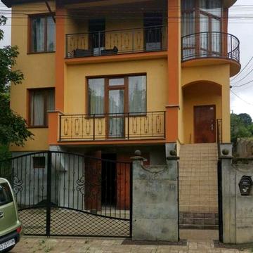 Здається в оренду будинок