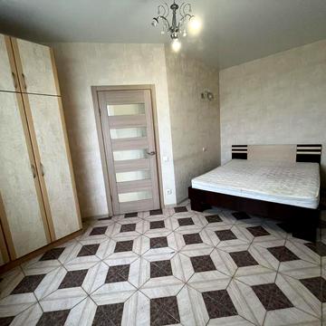 Сдам 1ую квартиру Проспект Небесной Сотни/Левитана.Евродвушка