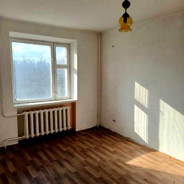 2-х  кімн.М.Грушевського\ р-к  Нефтяніков   5\14   без меблів, кухні.