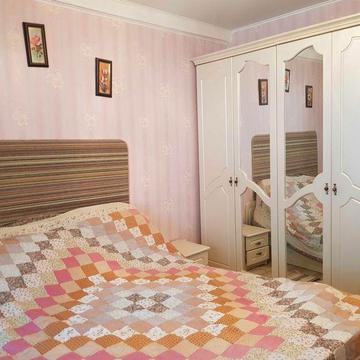 Перша здача! Квартира з ремонтом вул. Жюля Верна. Можна з твариною