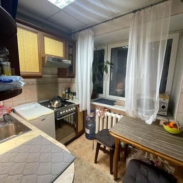 Ентузіастів вул., 5/1