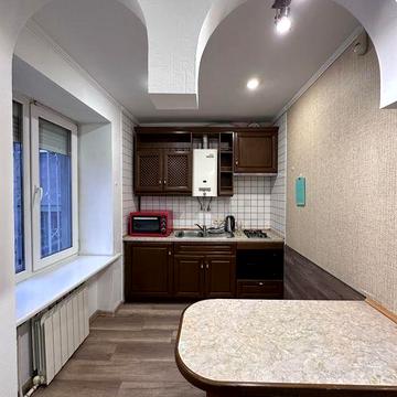 Оренда квартири в центрі, вул. Лесі Українки