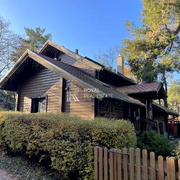 Центральна вул.