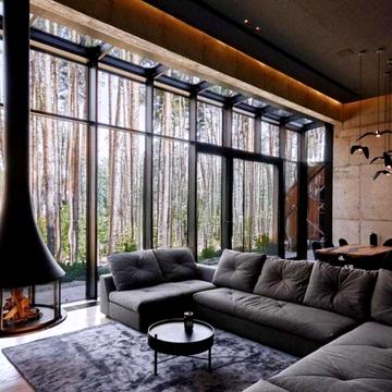 Центральна вул.