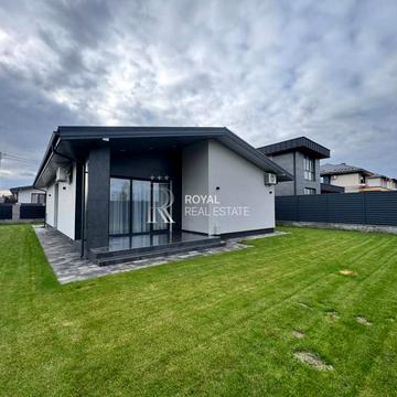 Грушева вул.