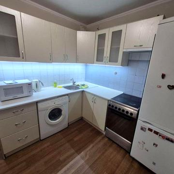 1к. Квартира ст.м. Мінська 5 хв.